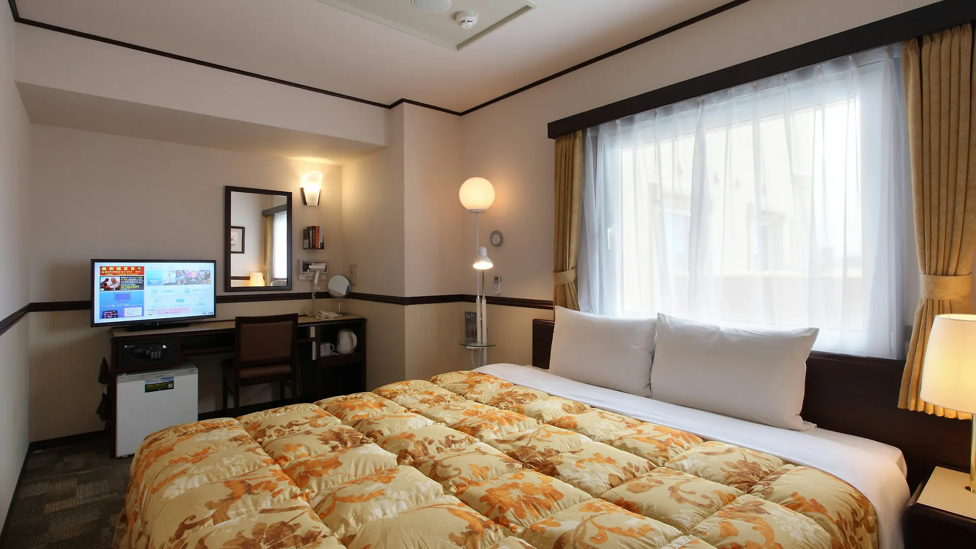 Toyoko Inn Tokyo Otsuka-Eki Kita-Guchi No 1 3*,