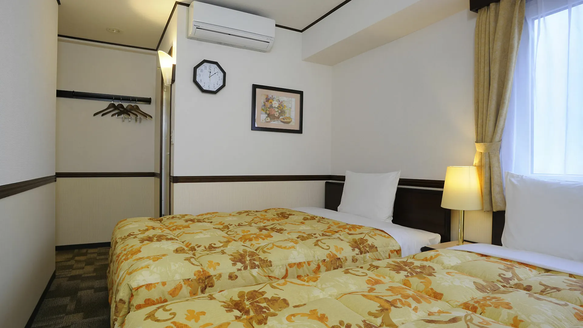 Toyoko Inn Tokyo Otsuka-Eki Kita-Guchi No 1 Japan